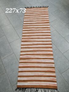 Kaltsuvaip (pruuntriip-beež-valge, 227 x 73 cm)