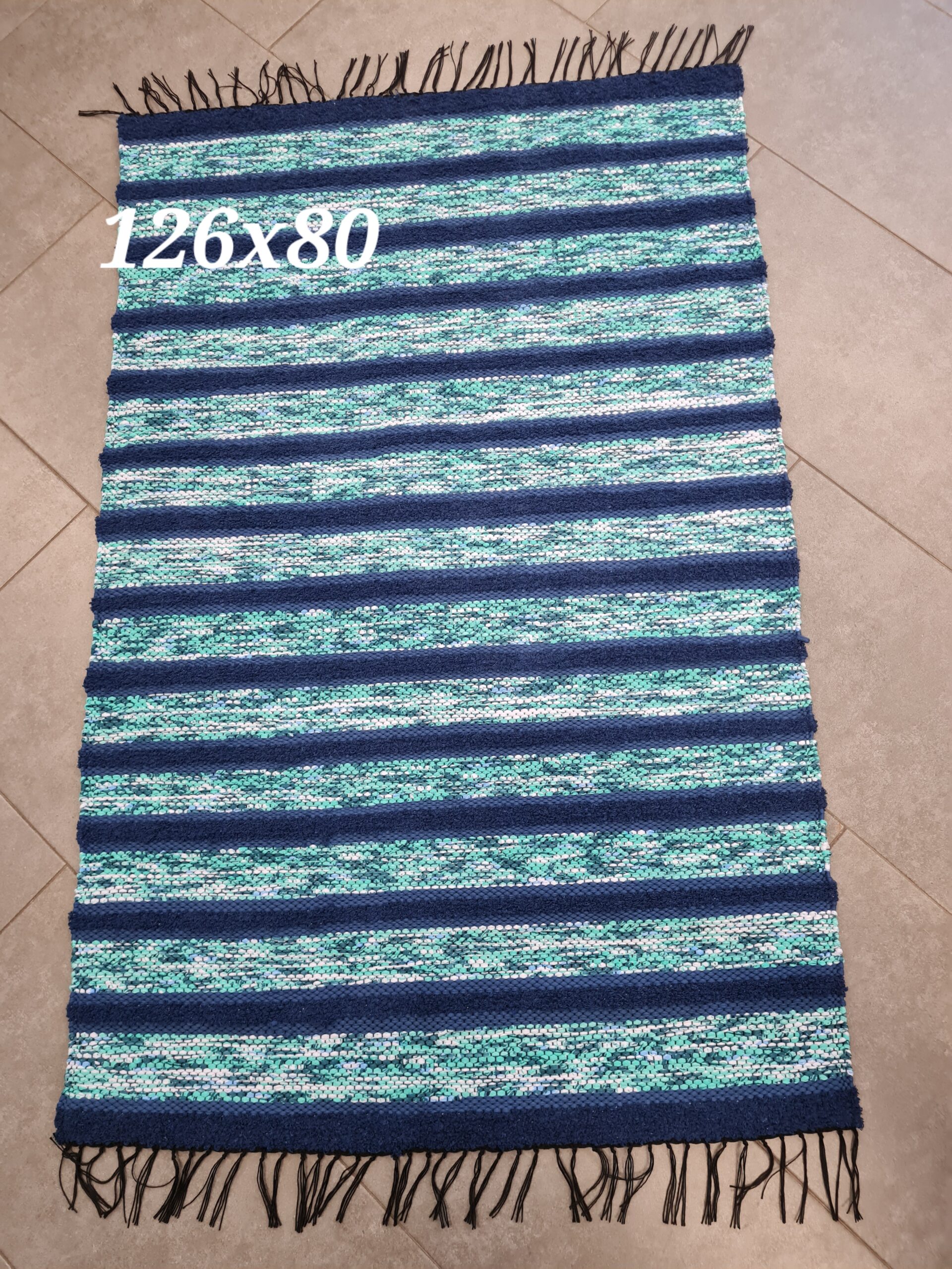 Kaltsuvaip (tumesinine-rohekas, 126 x 80 cm)