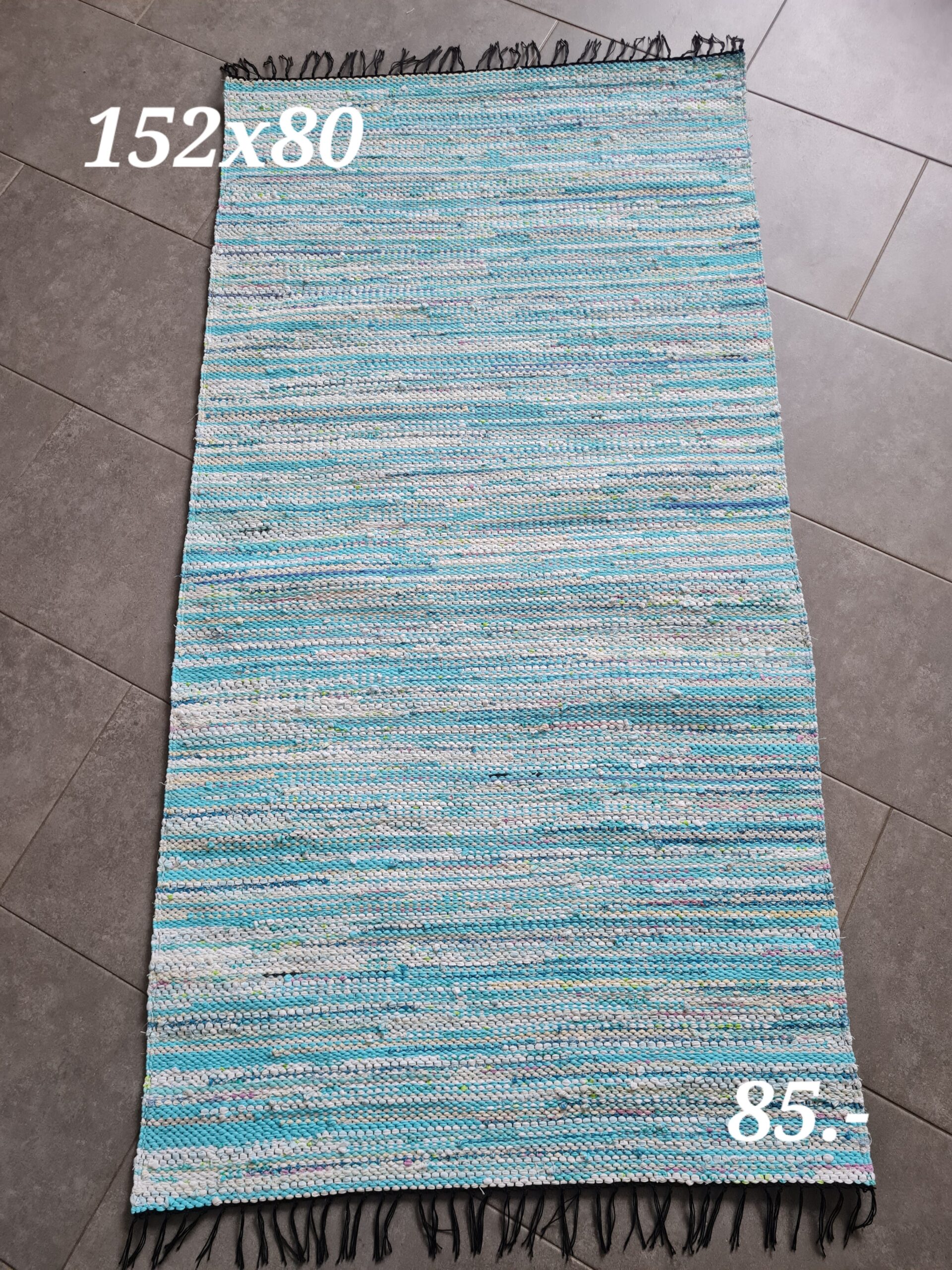 Kaltsuvaip (helesinine-valge, 152 x 80 cm)