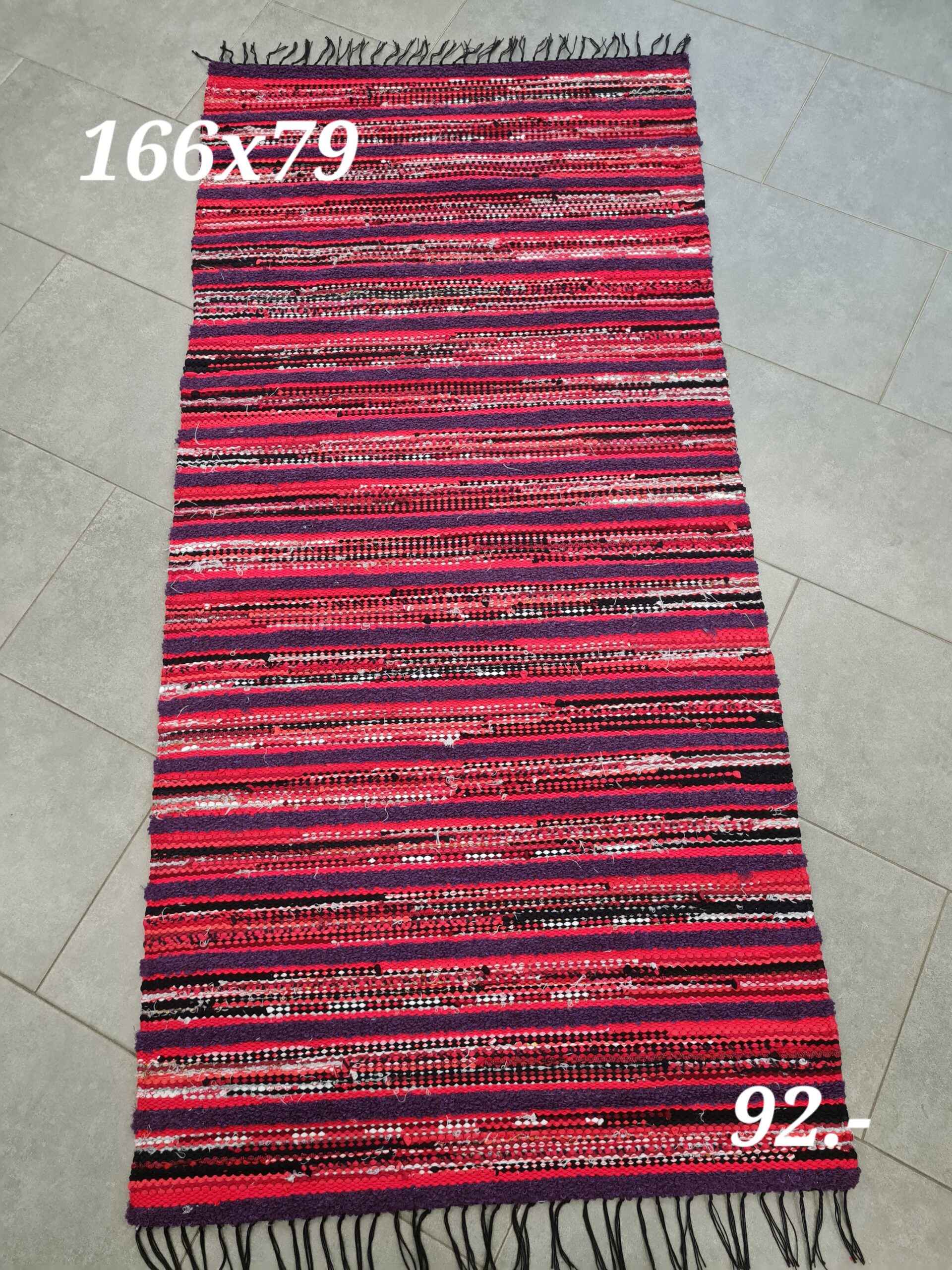 Kaltsuvaip (lillatriip-punane-kirju, 166 x 79 cm)