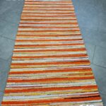 Kaltsuvaip (oranž triip-valge-kollane, 246 x 86 cm)