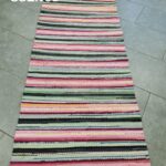 Kaltsuvaip (roheline-roosa-punane, 332 x 65 cm)