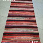 Kaltsuvaip (must triip-punane-kirju, 204 x 66 cm)