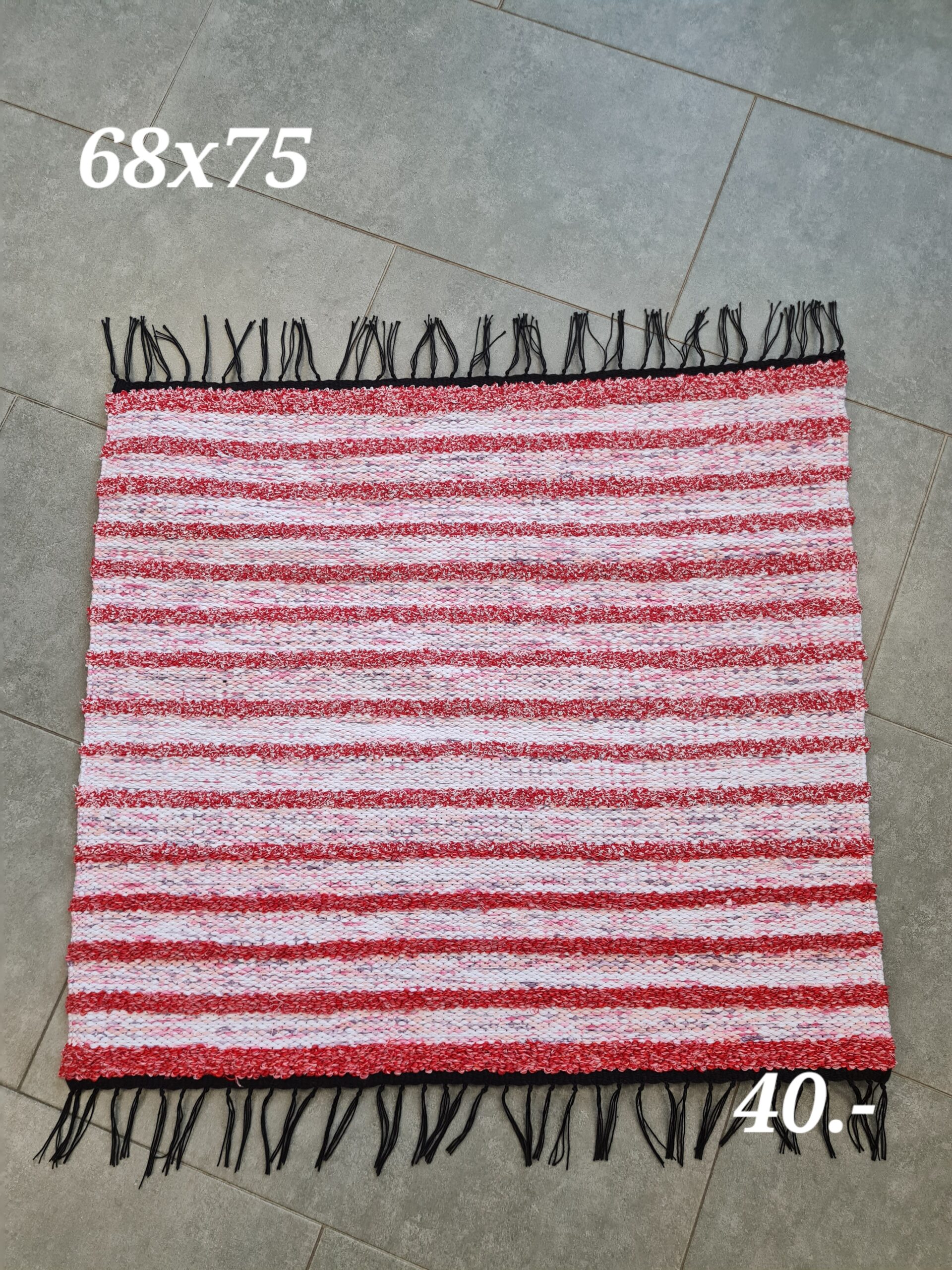 Kaltsuvaip (punane-triip-kirju-roosa, 68 x 75 cm)